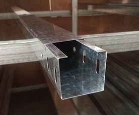 電纜槽,電纜橋架,電纜托盤,電纜溝的區別(圖2) 鍍鋅線槽